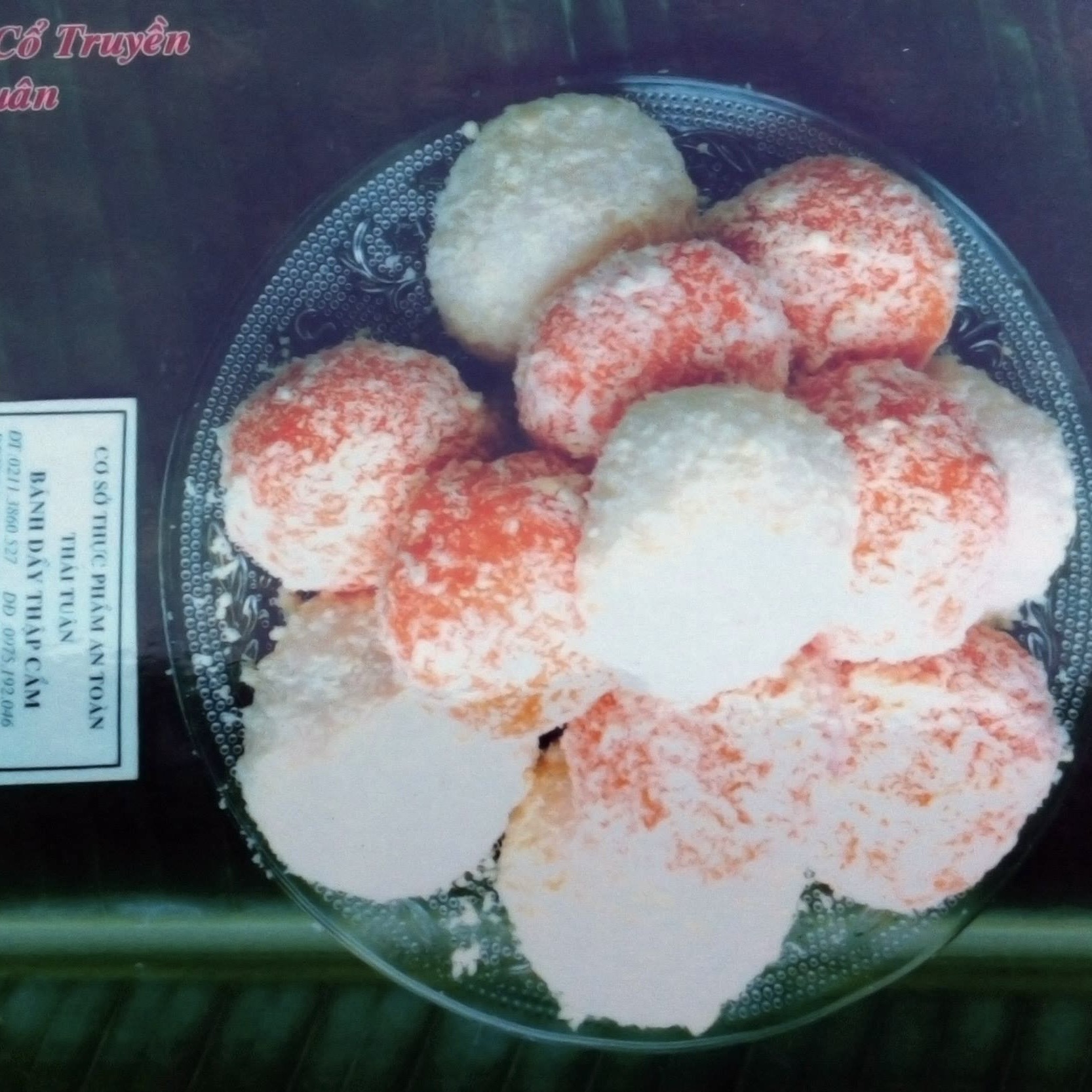 Bánh dầy gấc bọc đỗ